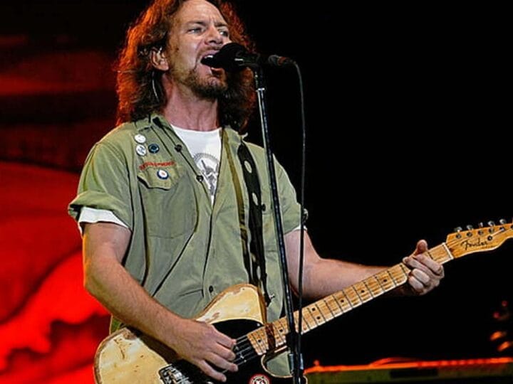 Eddie Vedder: o filho rejeitado que se tornou a voz de uma geração