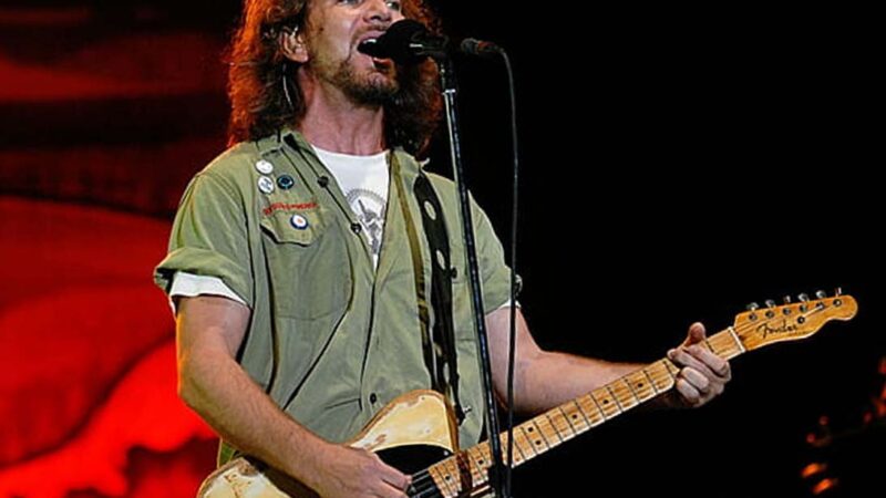 Eddie Vedder: A Voz Inconfundível e a Alma do Pearl Jam