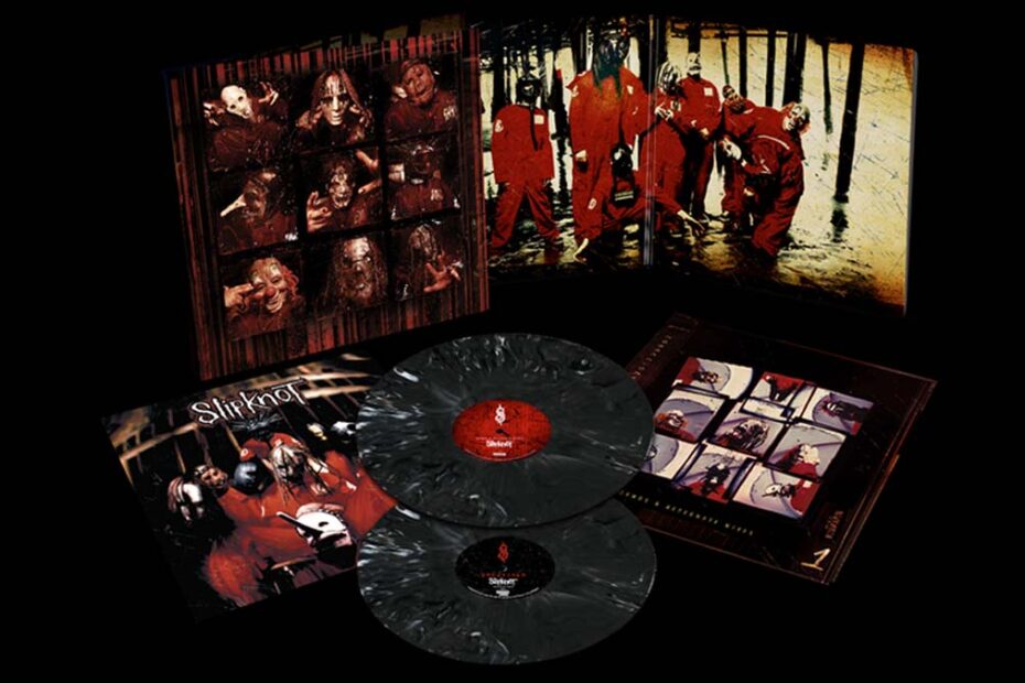 Capa oficial da edição especial Slipknot 25 anos com arte exclusiva do álbum de estreia.