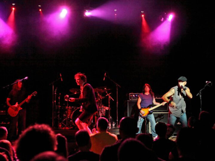 AC/DC em São Paulo: saiba como visitar a PWR UP House hoje