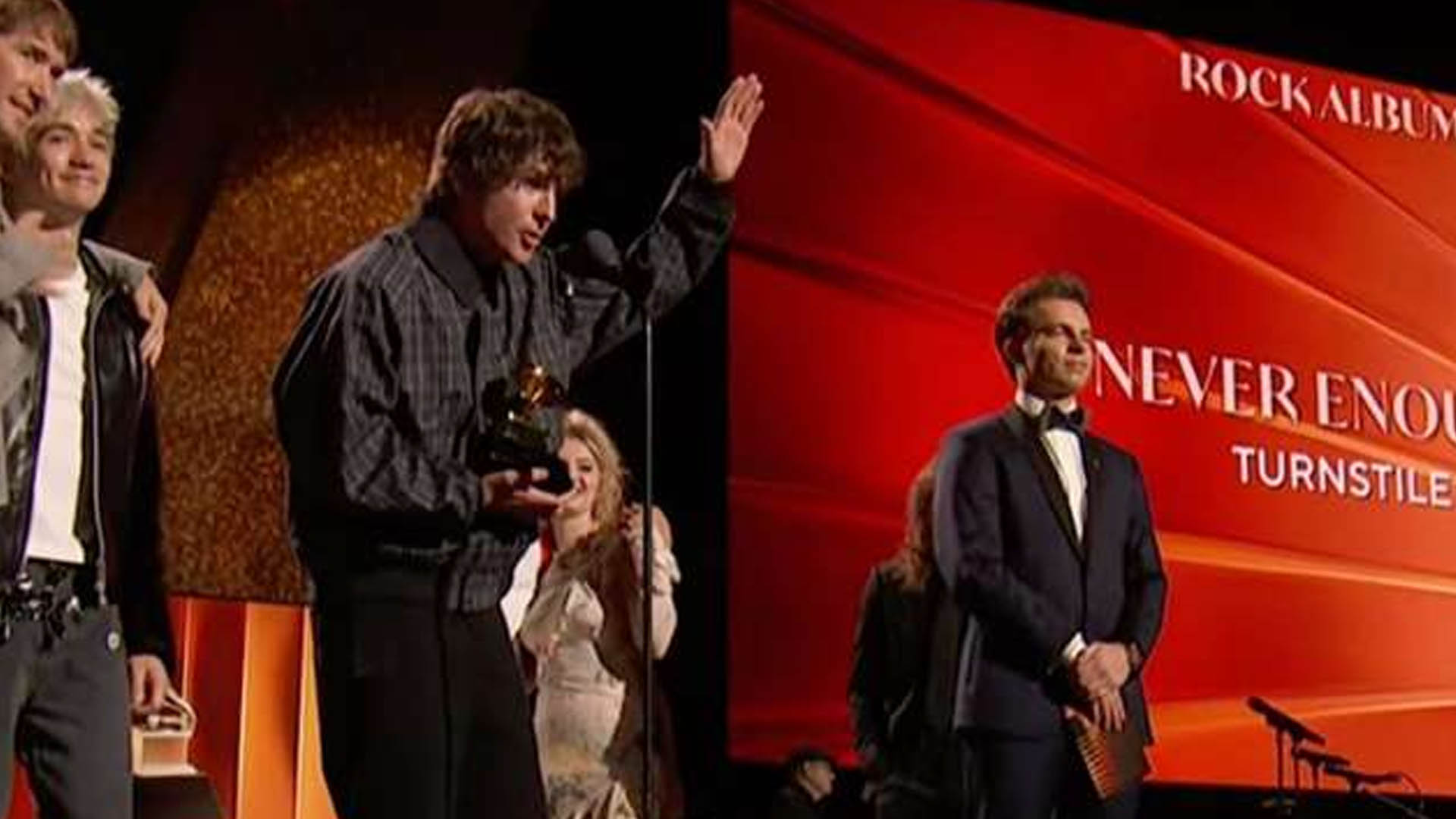 O Peso das Guitarras: Quem Brilhou no Grammy 2026 categoria Rock