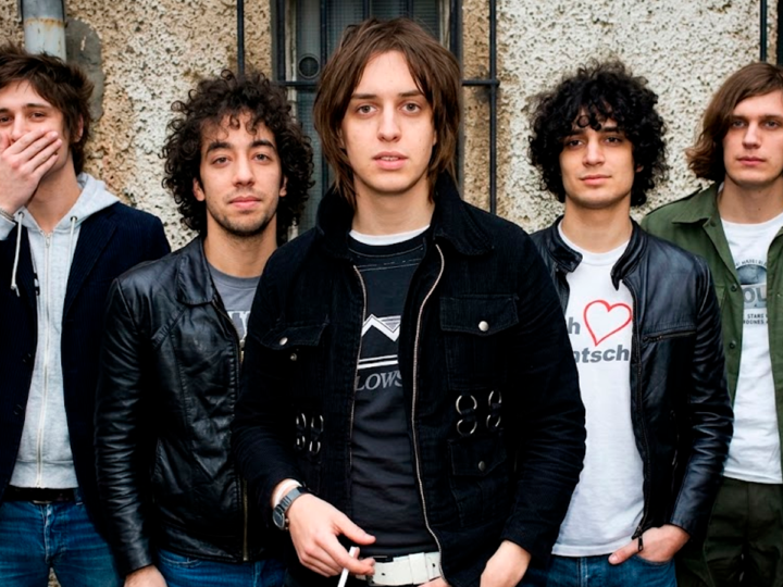 Produção musical do The Strokes e o som criado pela ausência